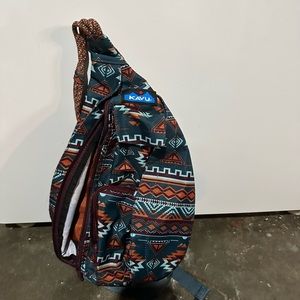Small Kavu sling bag